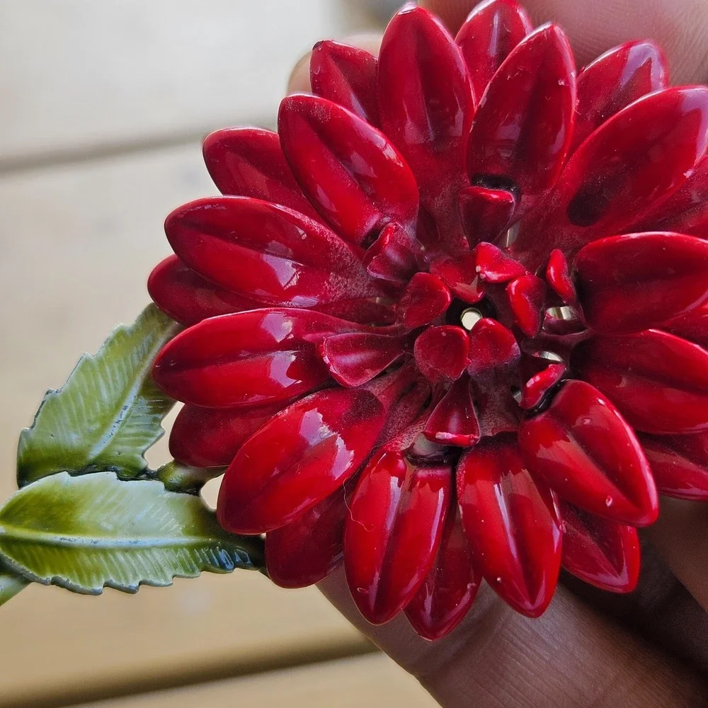 Vintage Red Enamel Painted Flower On Stem Brooch Pin‎ 3.54
